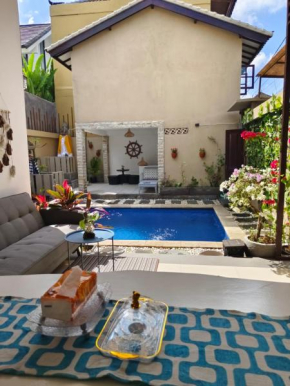 Villa kayu manis